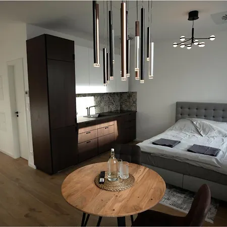 Luxury In Centrum By Ota Group Apartment